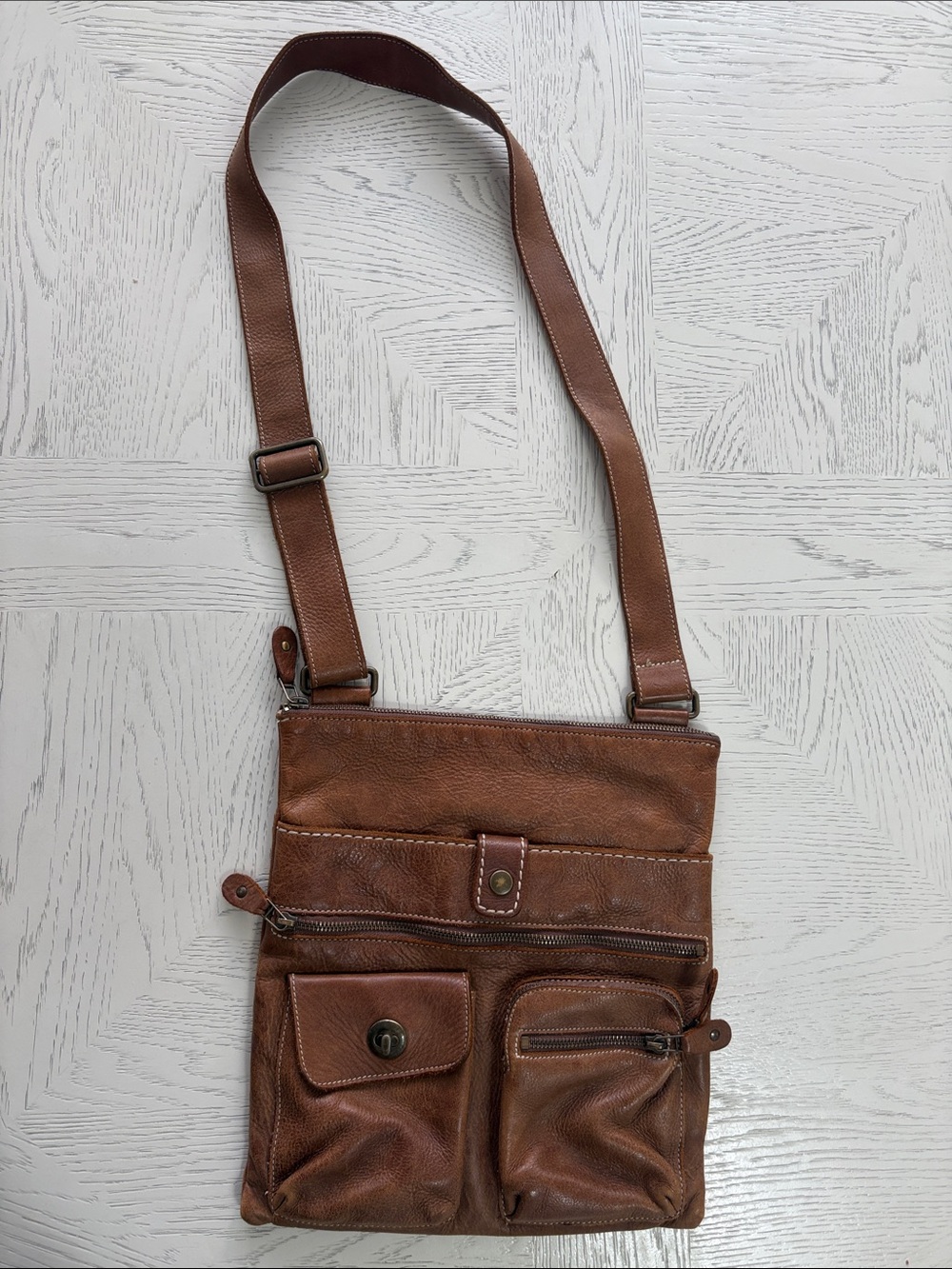 Roots Brown Leather  Crossbody Bag for Women’s